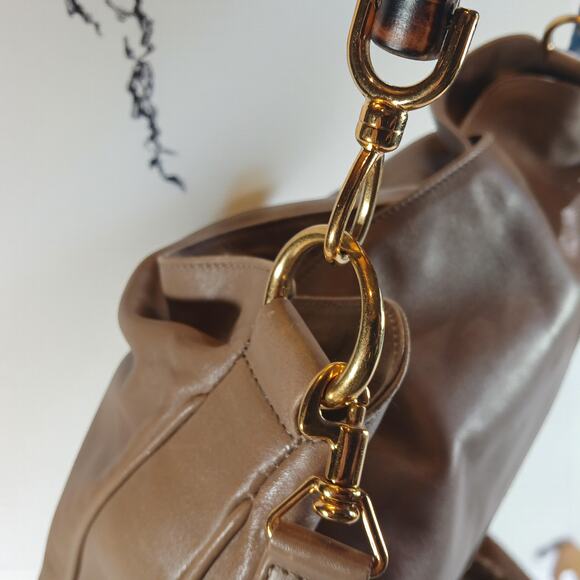 Authentic GUCCI Bamboo Leather Shoulder/Hand Bag Leather Brown Gold MSRP $1750 - Picture 14 of 16